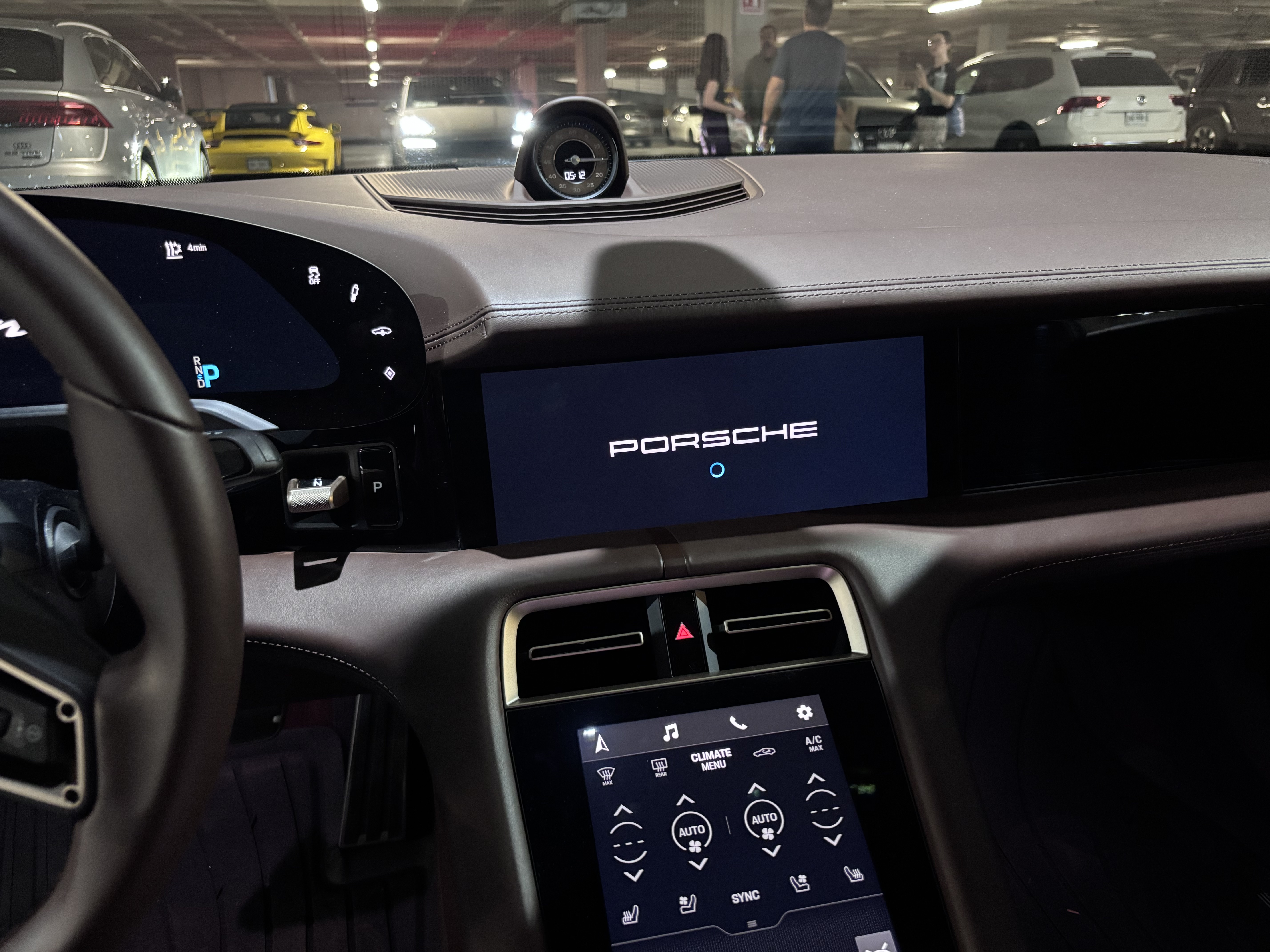 Porsche Taycan Turbo S 2021