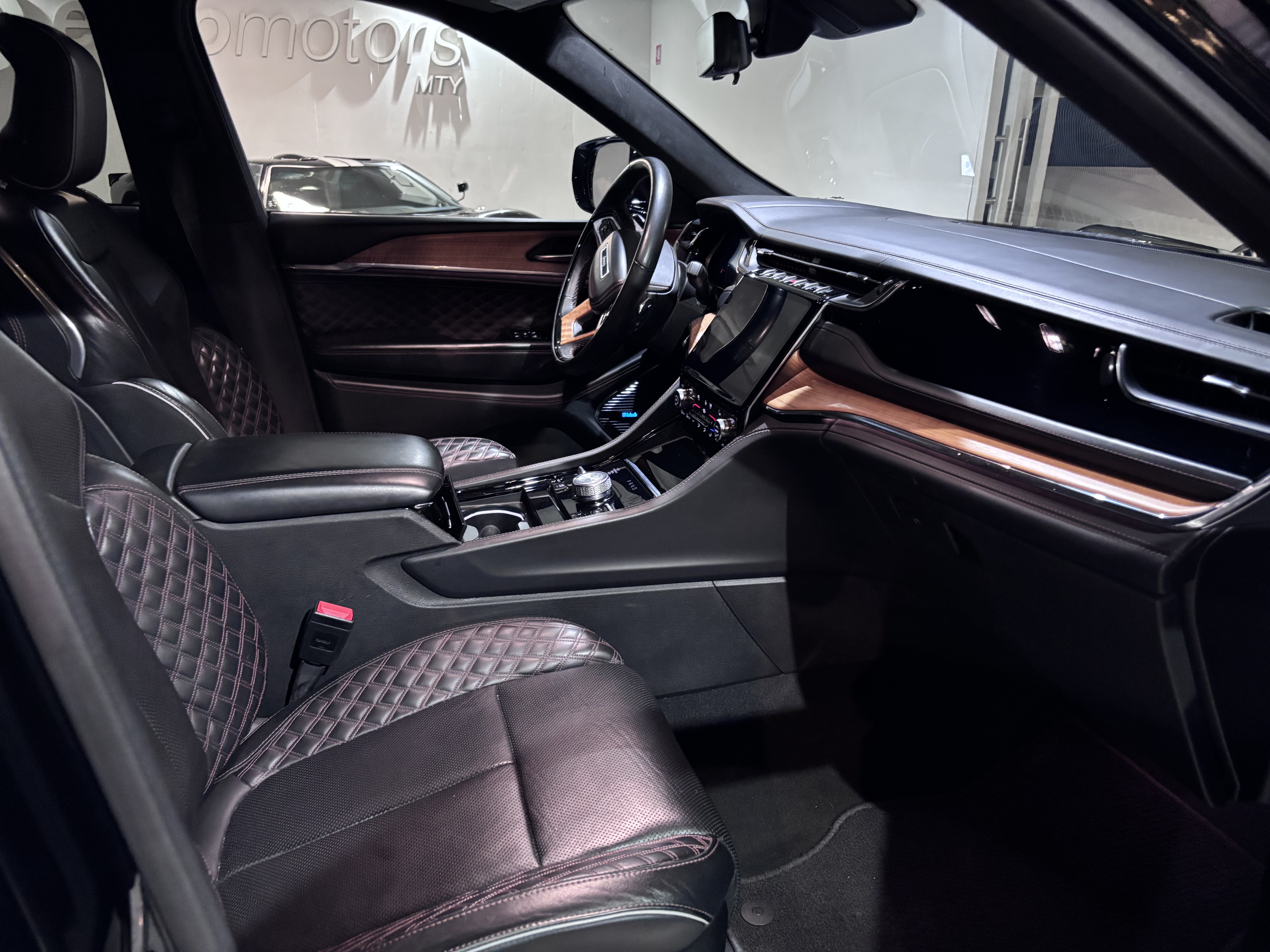 Jeep Grand Cherokee L 2023