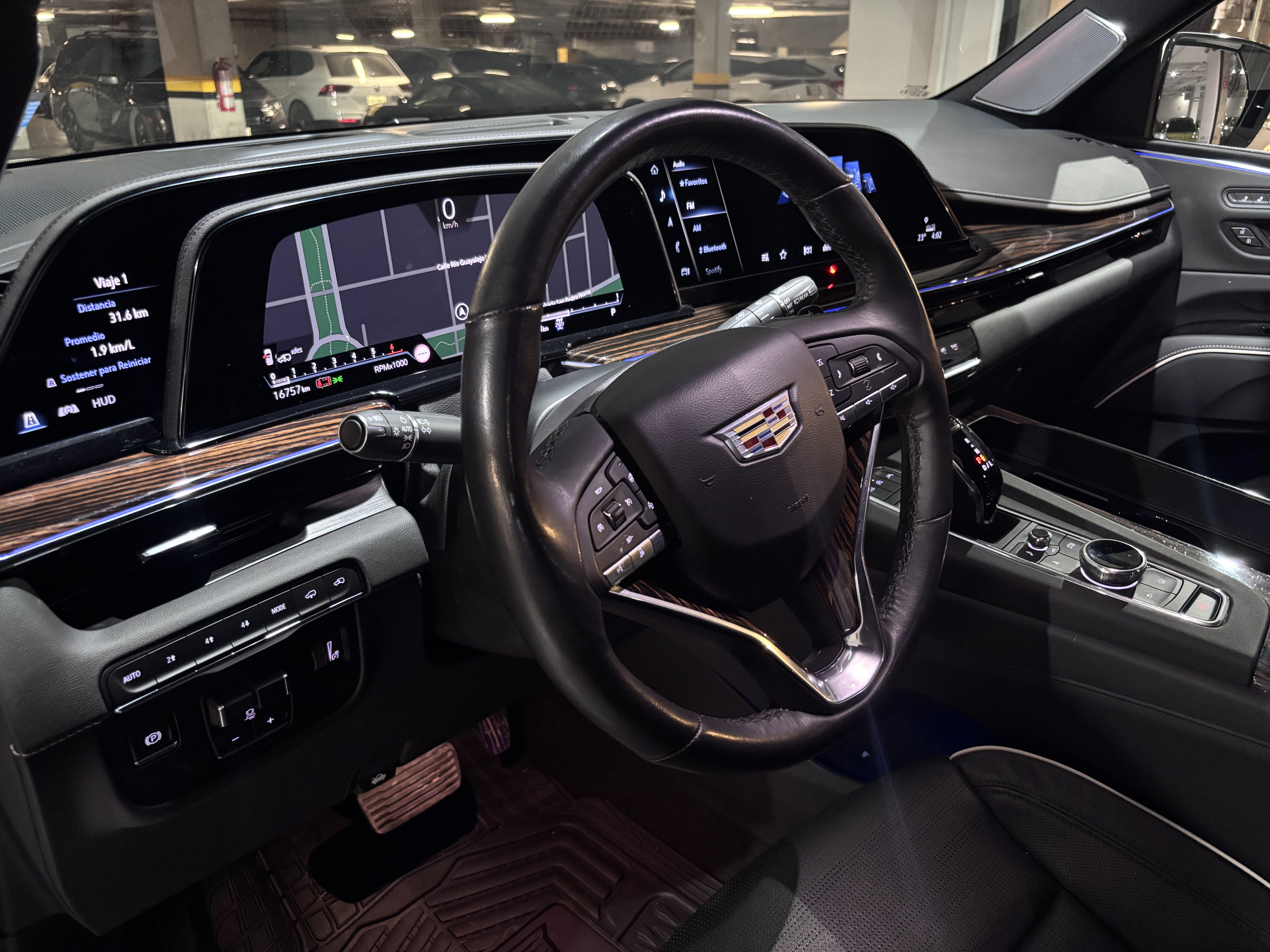 Cadillac Escalade ESV 2024