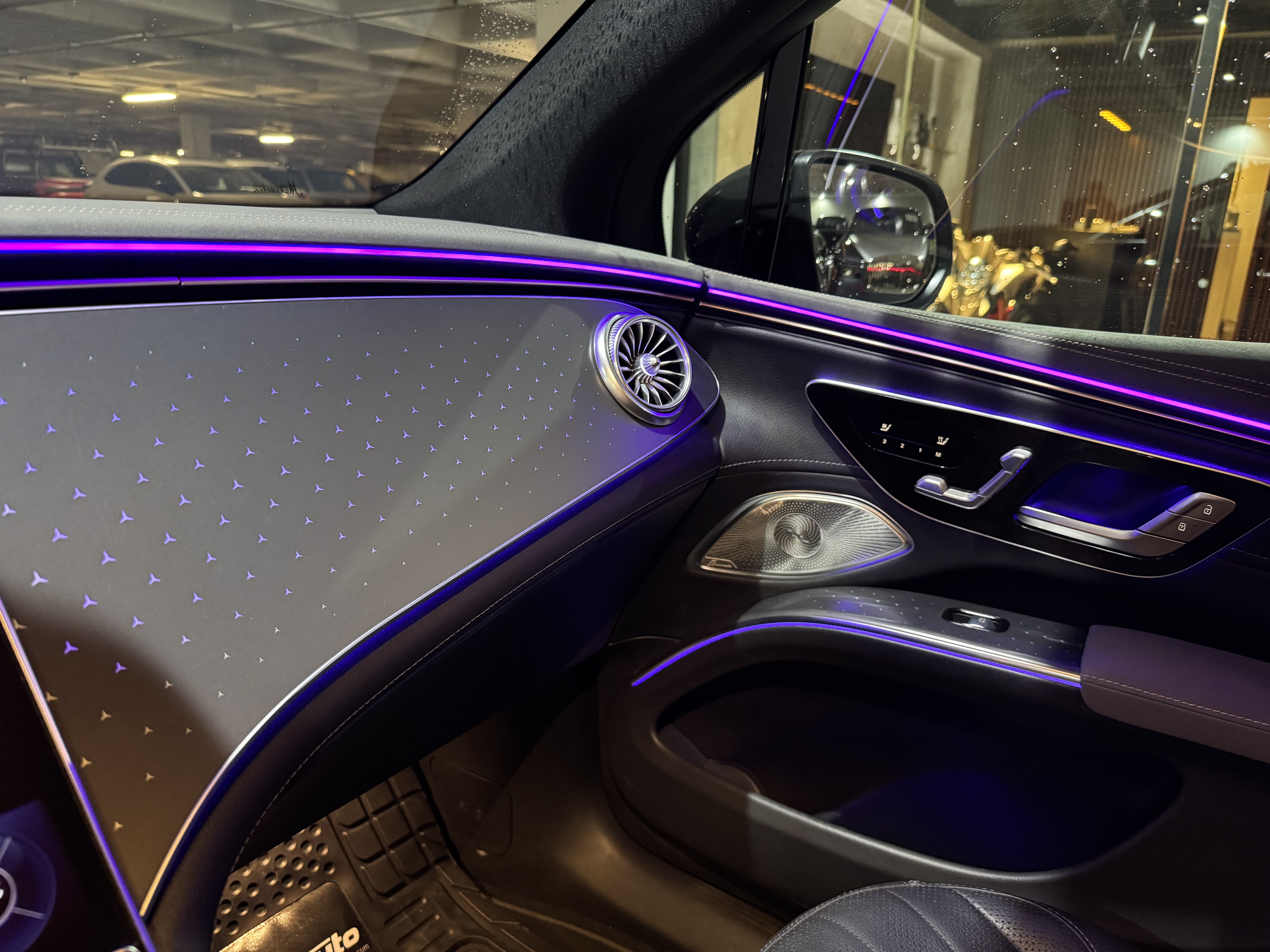 MERCEDES EQS 450 + 2023