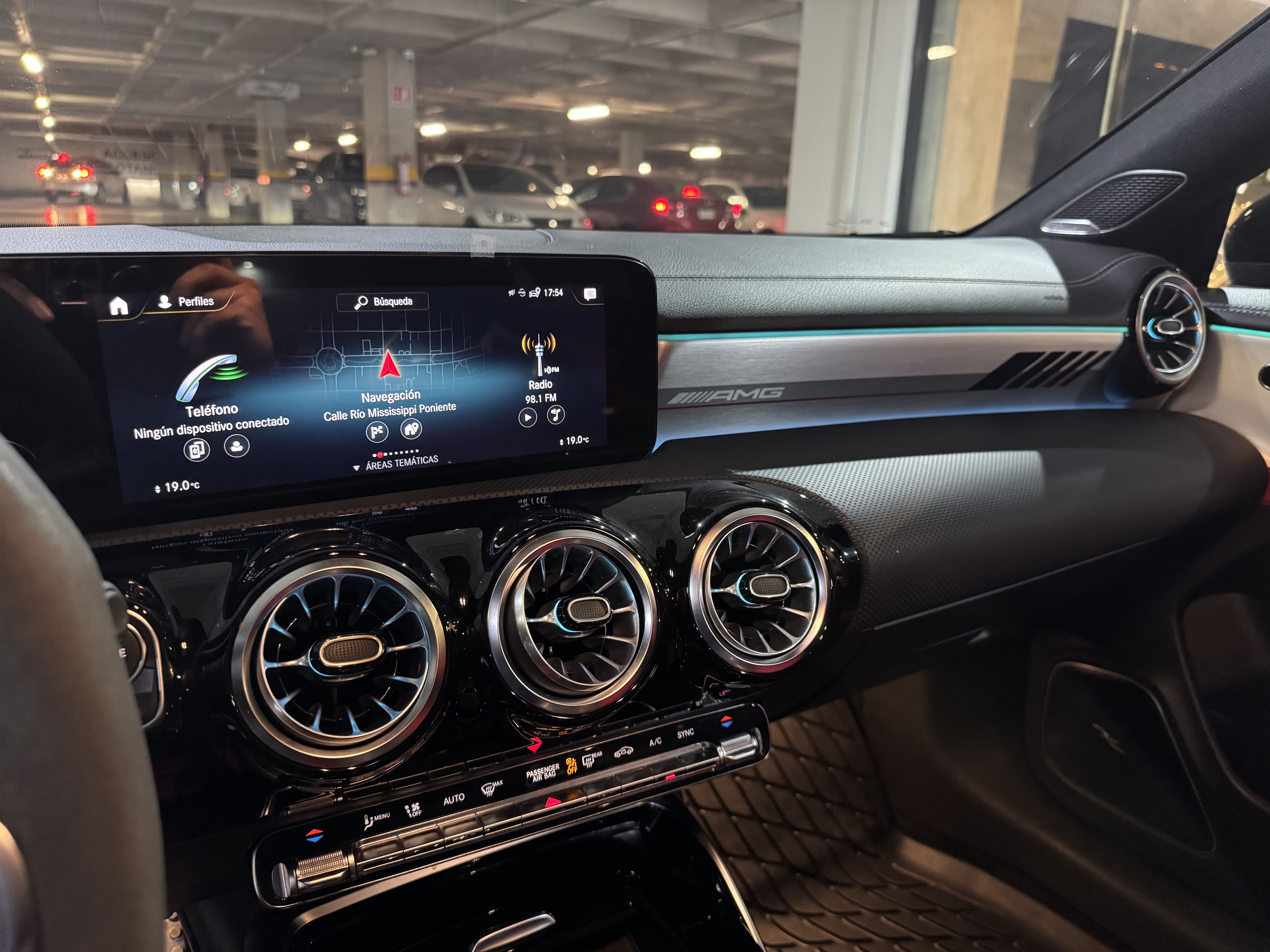 Mercedes AMG CLA 45s