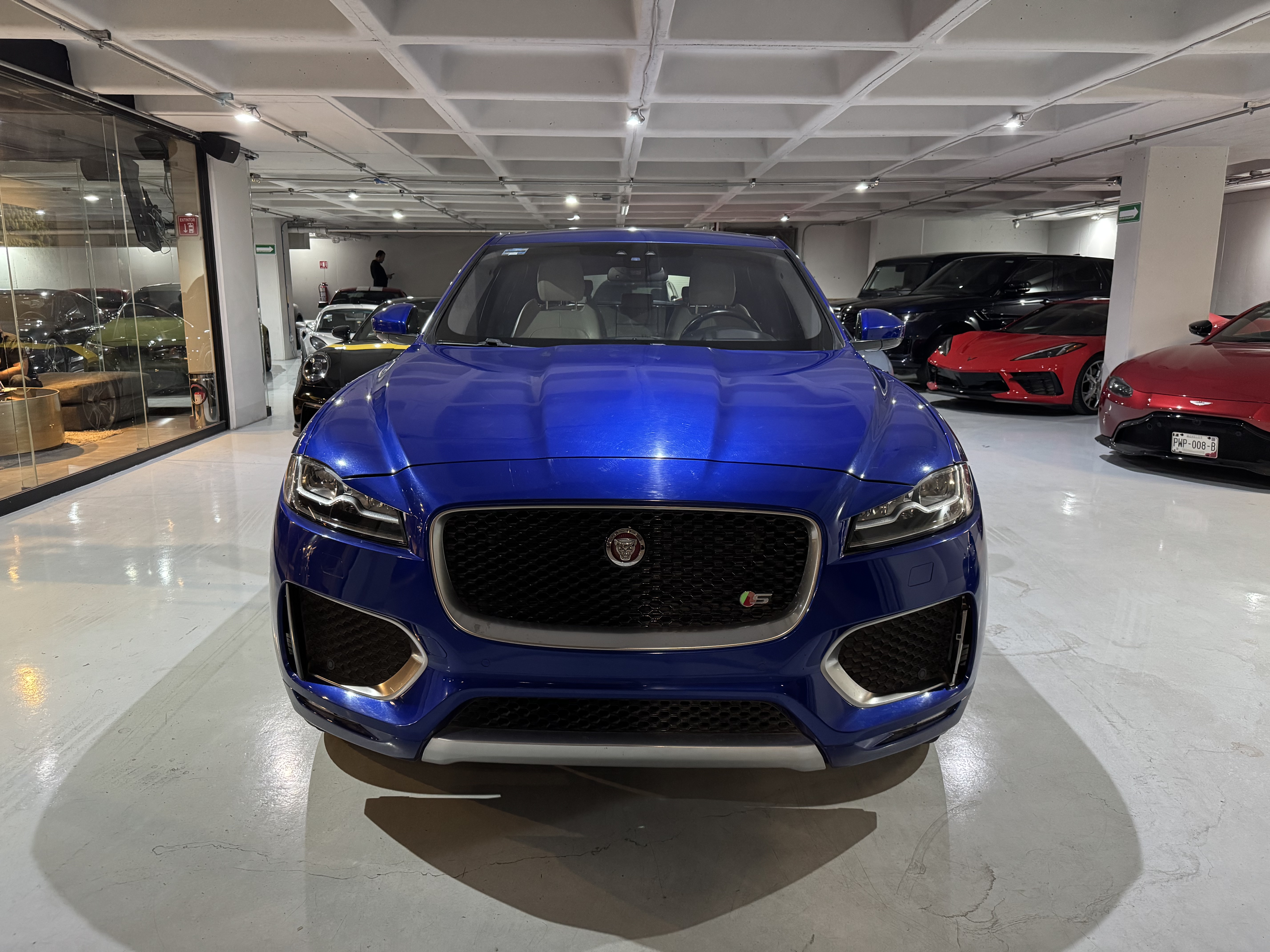 Jaguar F-Pace 2017