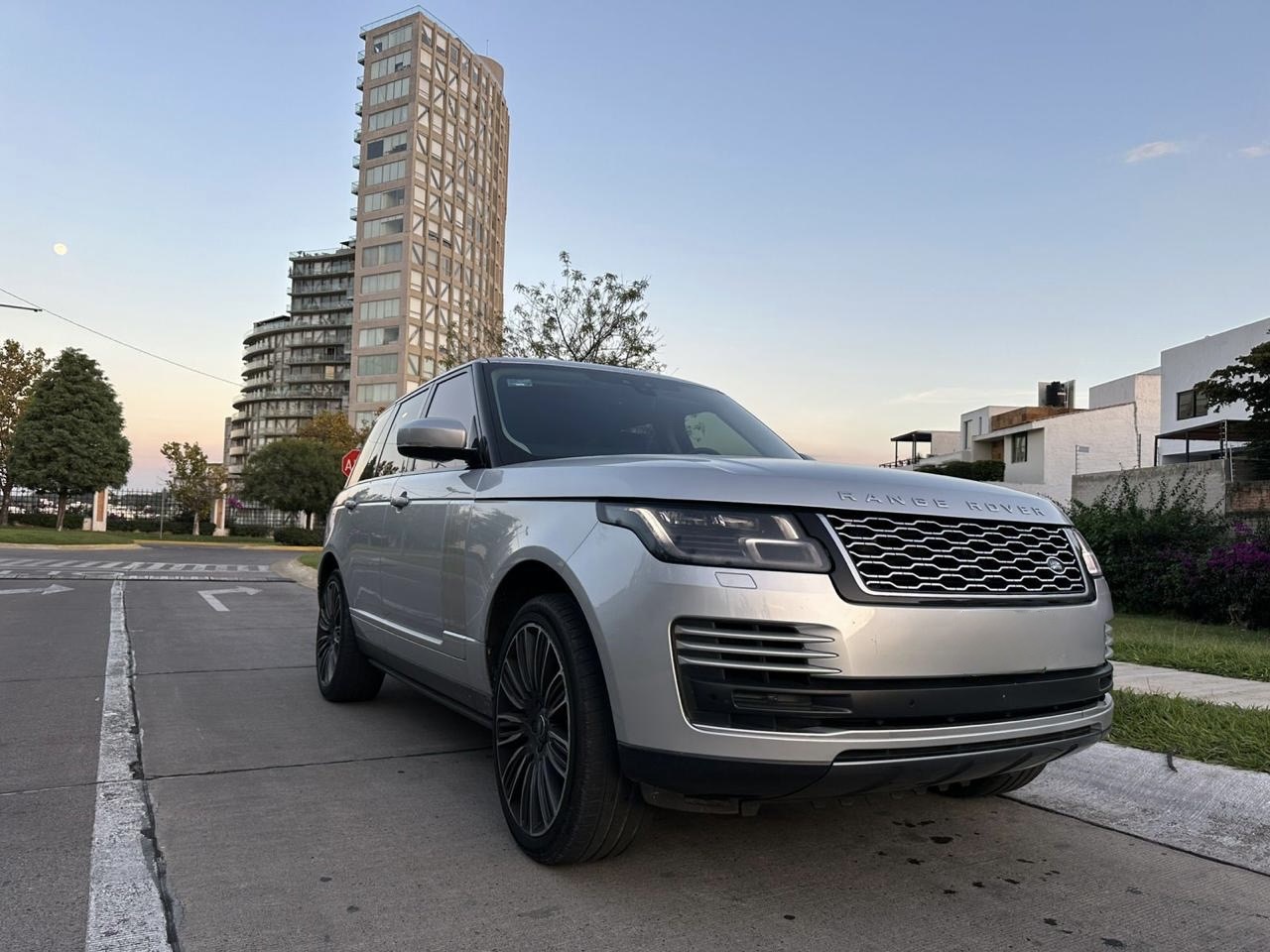 RANGE ROVER VOGUE SE 2019