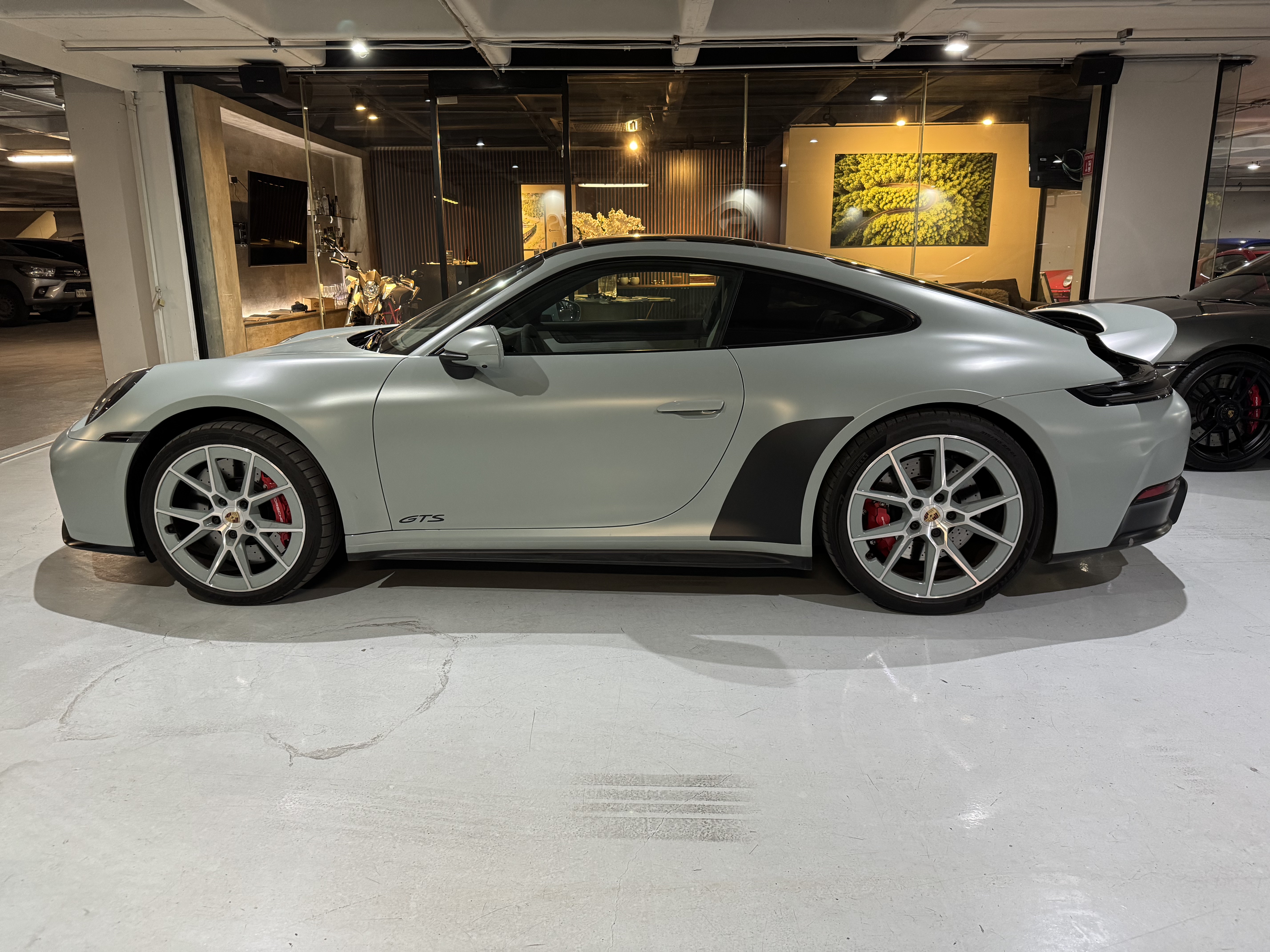 PORSCHE 911 CARRERA GTS 2025