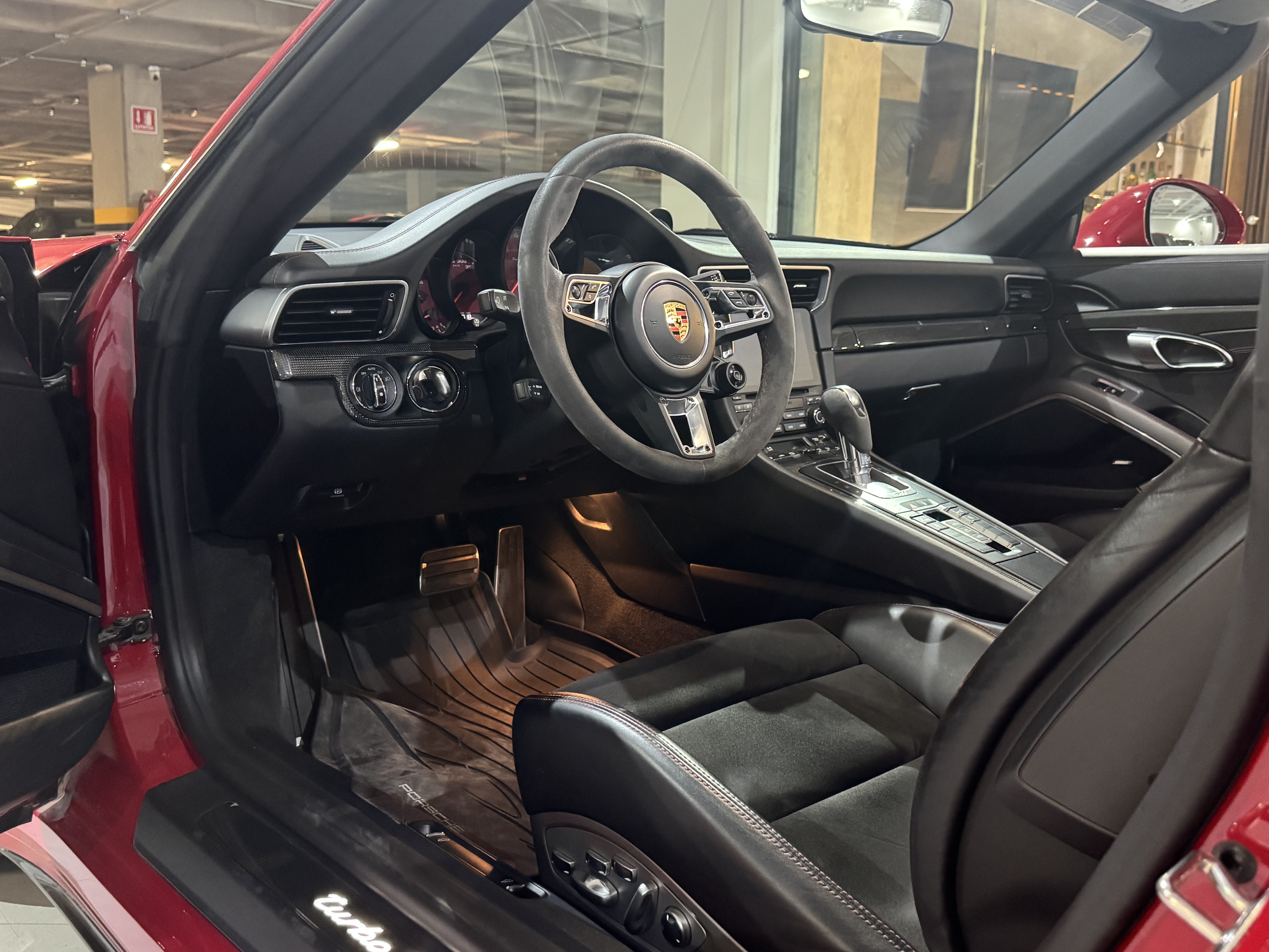 PORSCHE 911 TURBO S CABRIOLET 2019