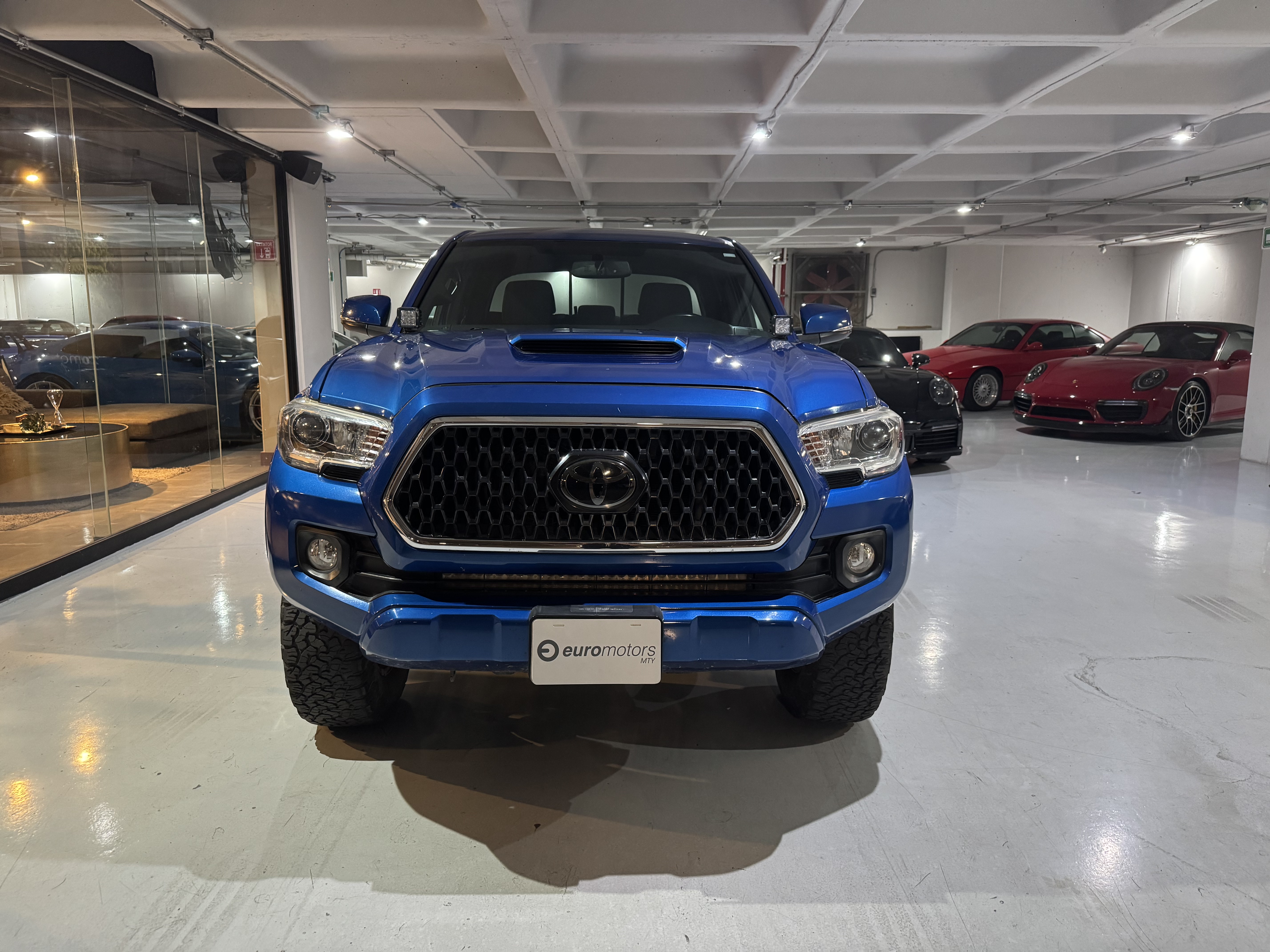 TOYOTA TACOMA TDR 2018