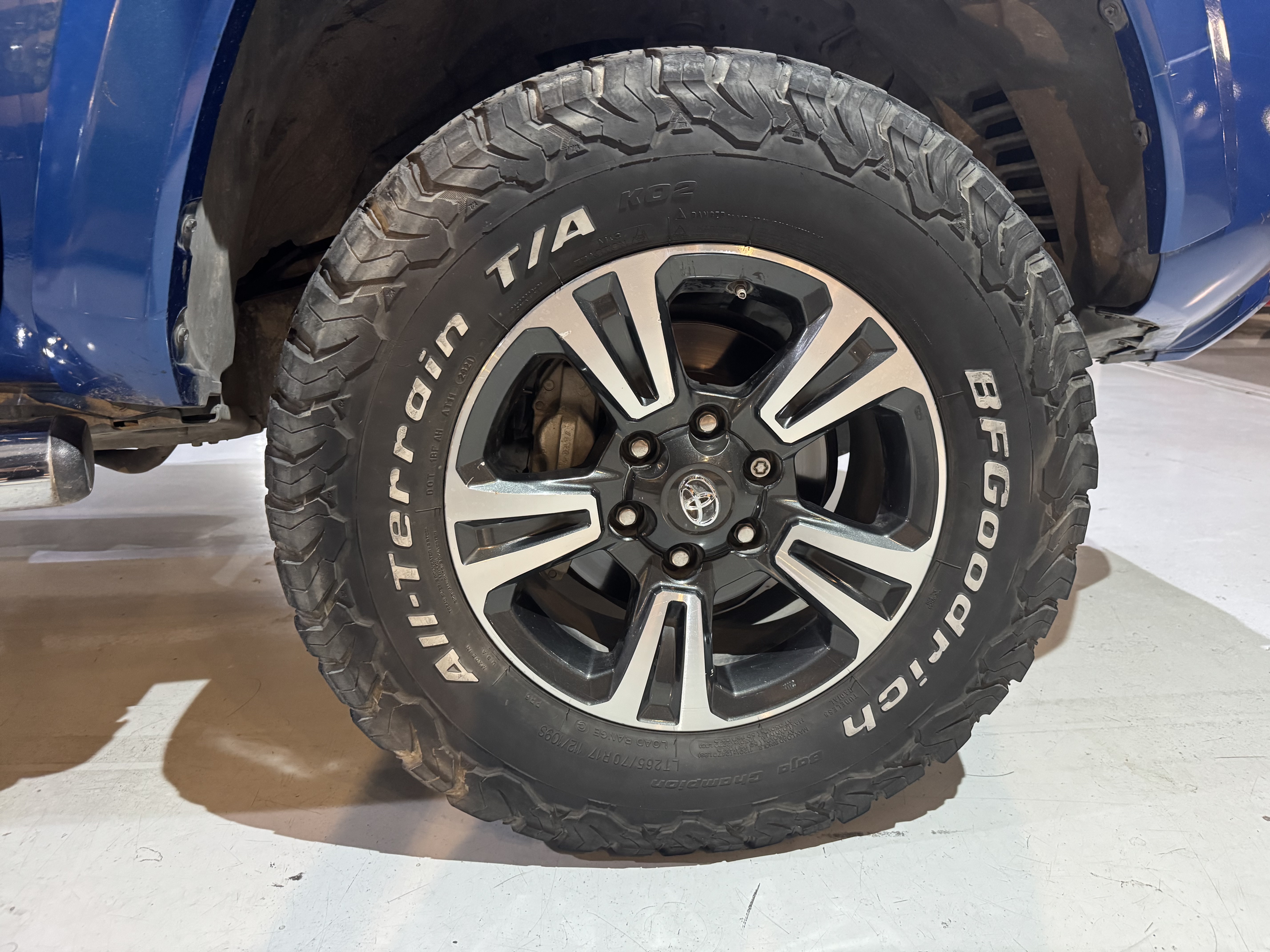 TOYOTA TACOMA TDR 2018