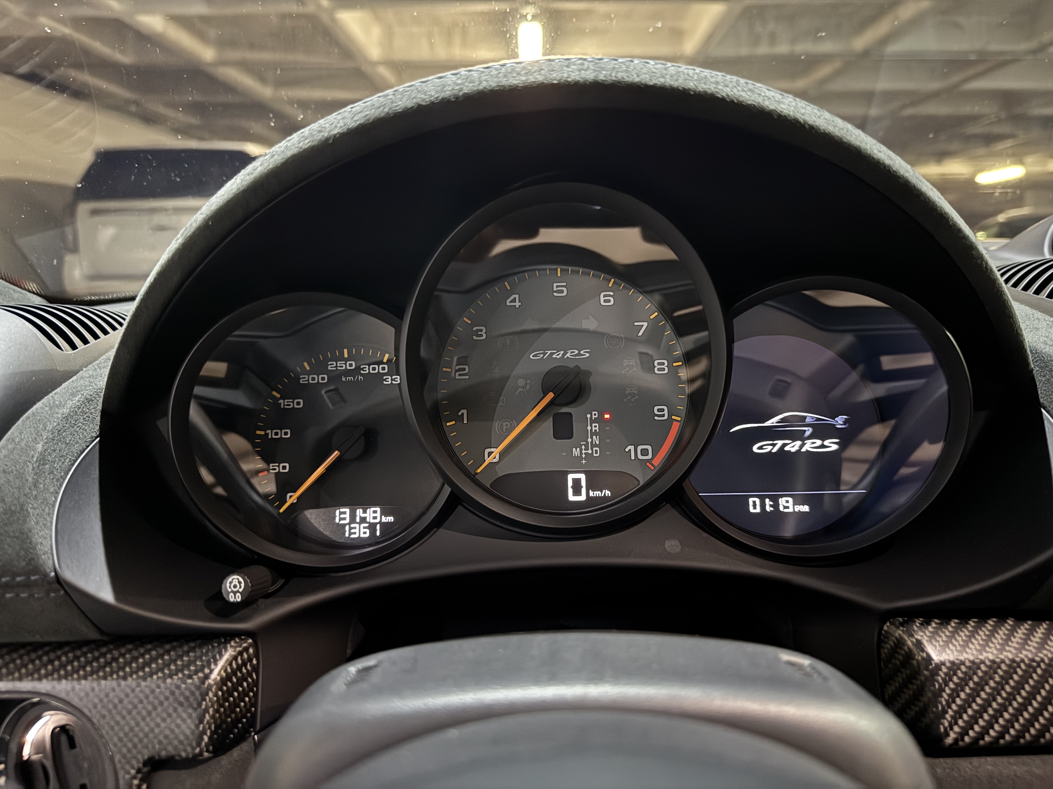 PORSCHE 718 CAYMAN GT4 RS 2023