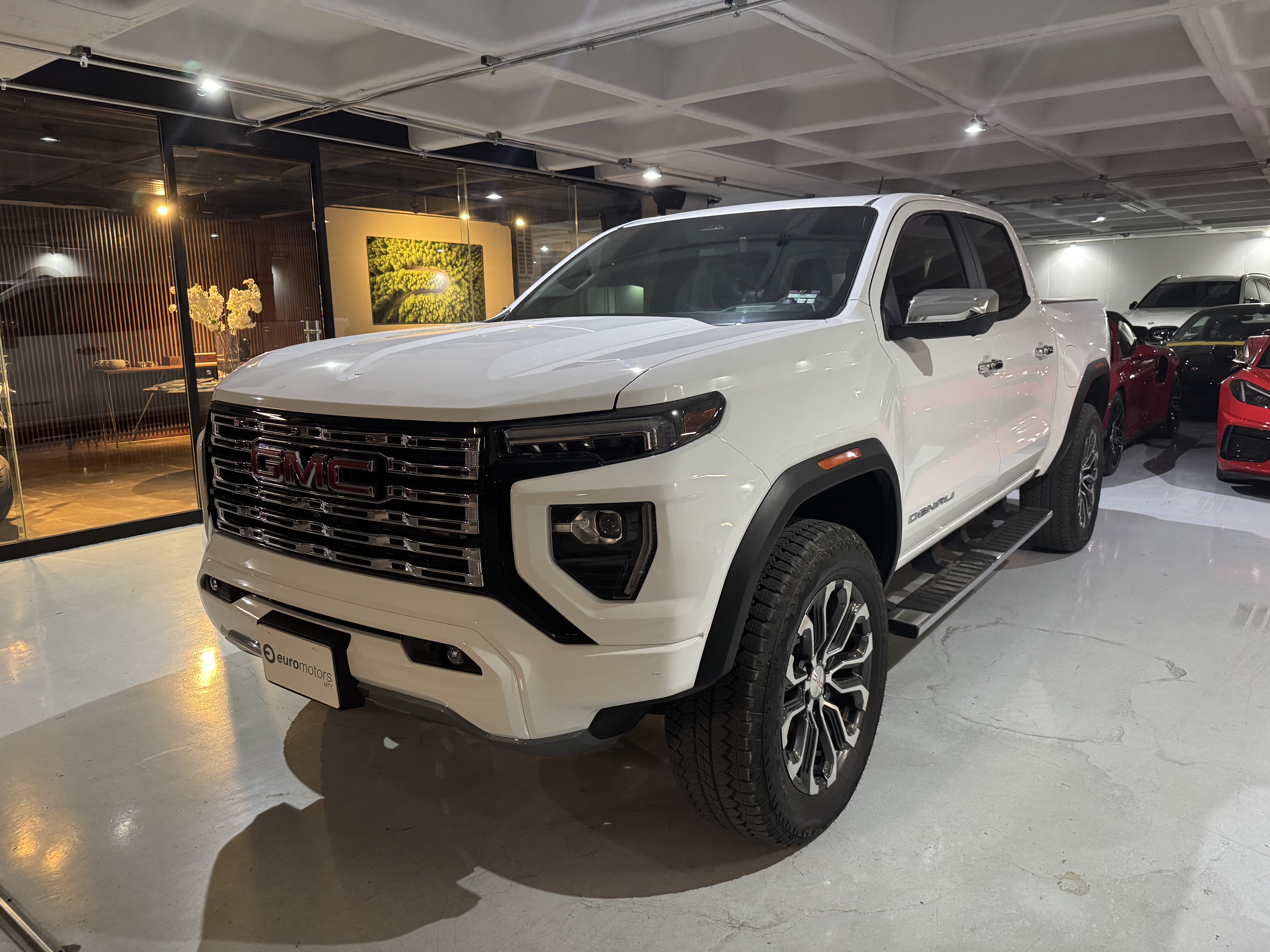 GMC CANYON DENALI 2024