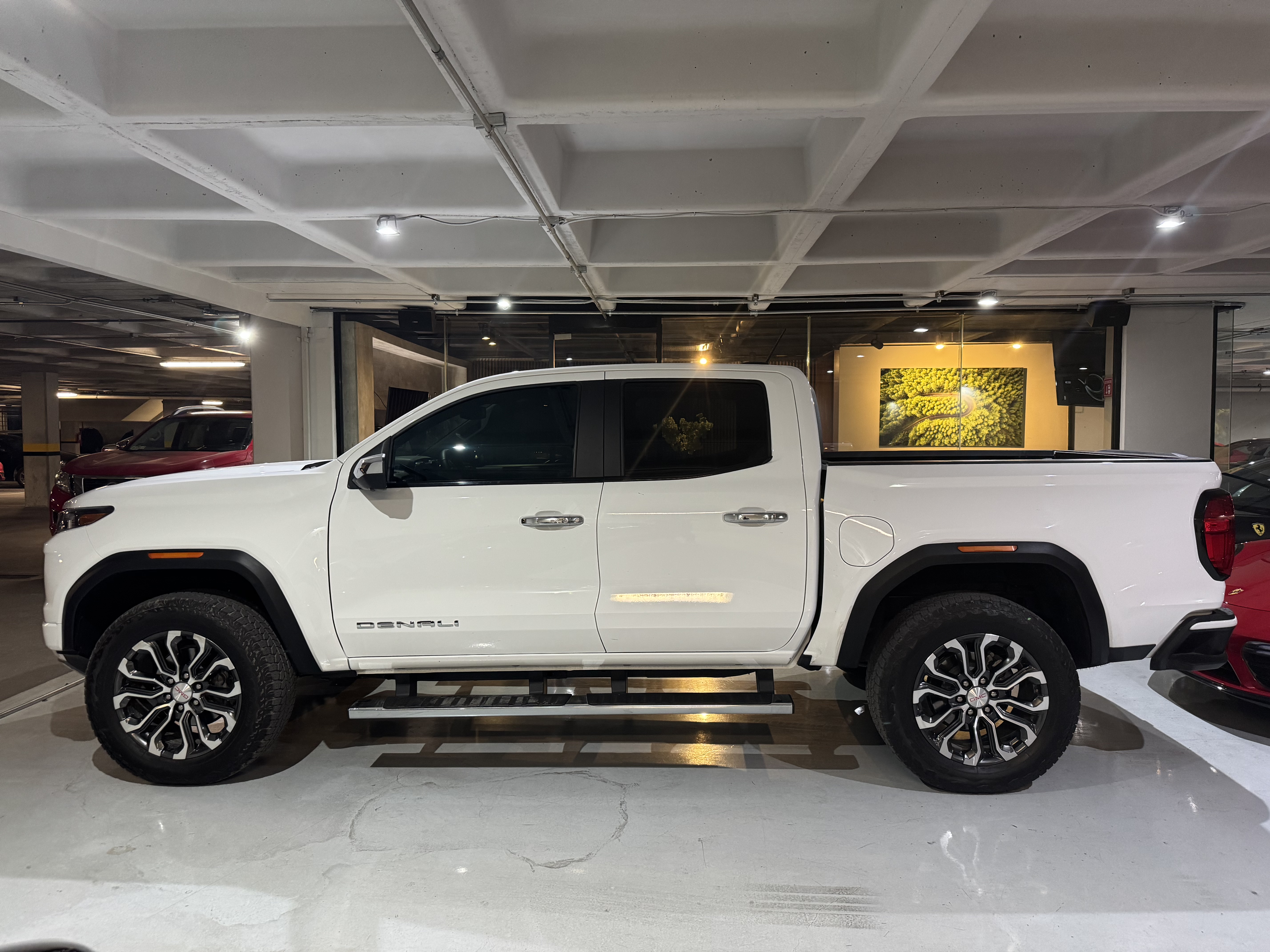 GMC CANYON DENALI 2024