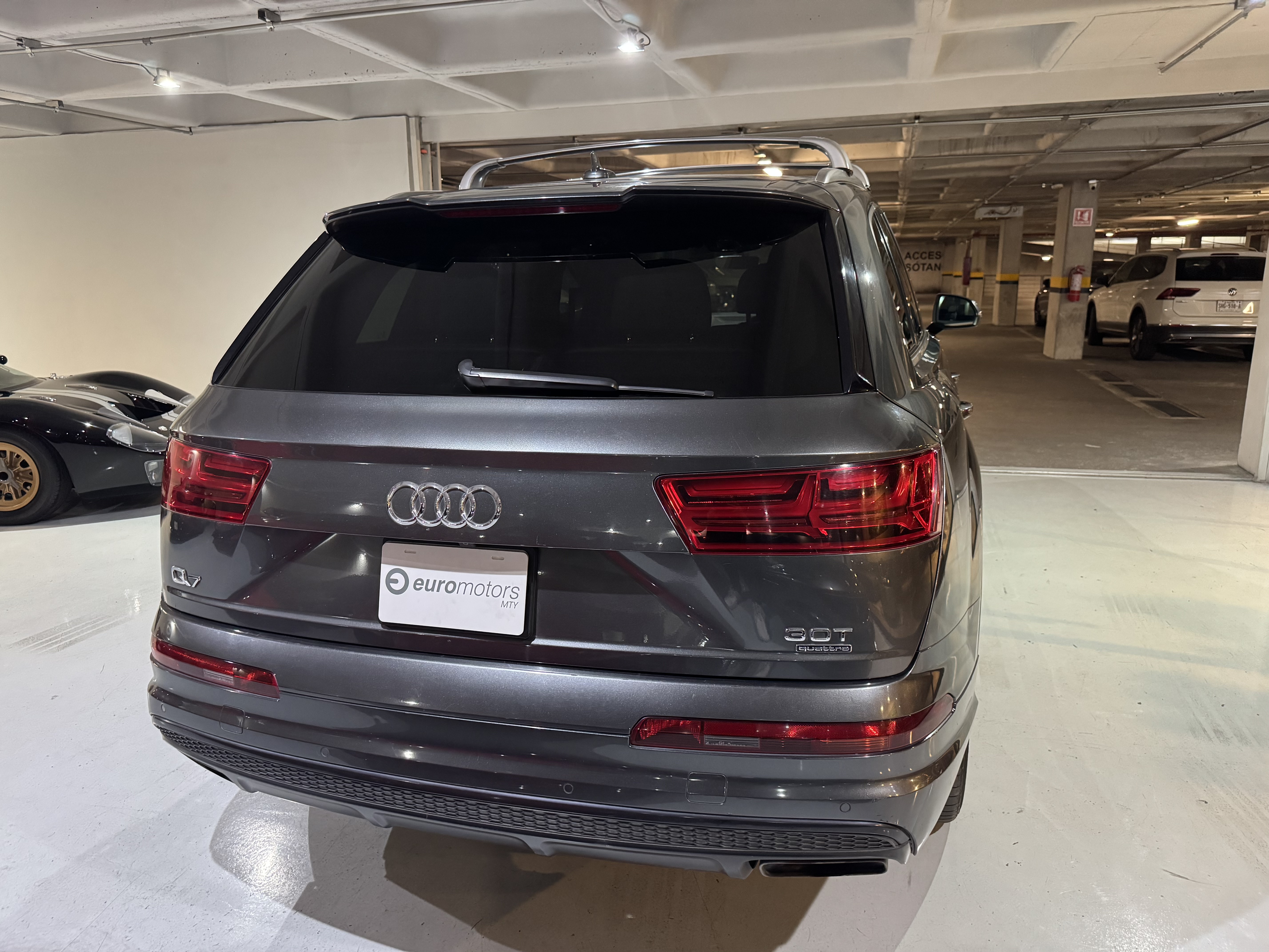 AUDI Q7 2017