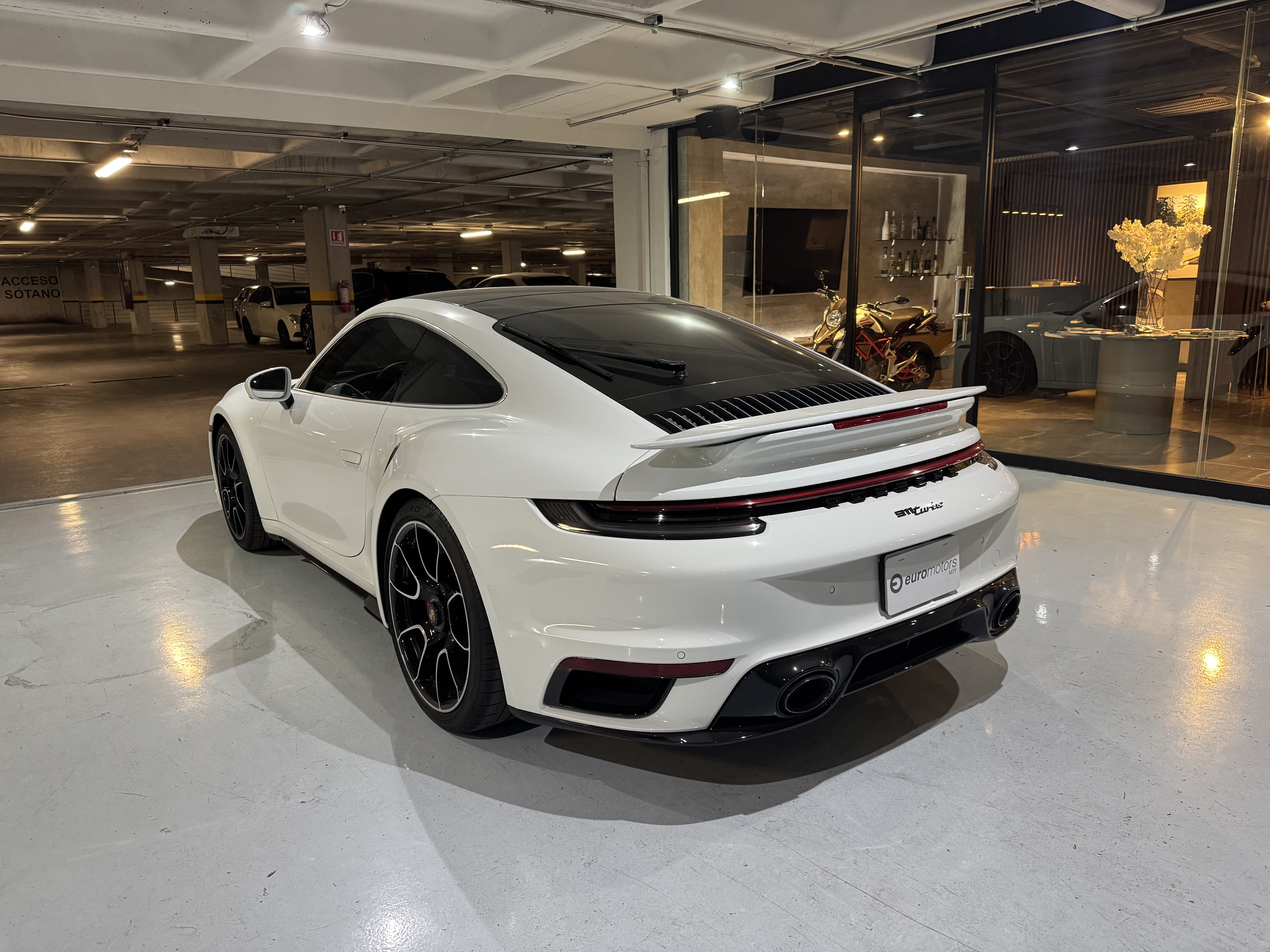 PORSCHE 911 TURBO 2025