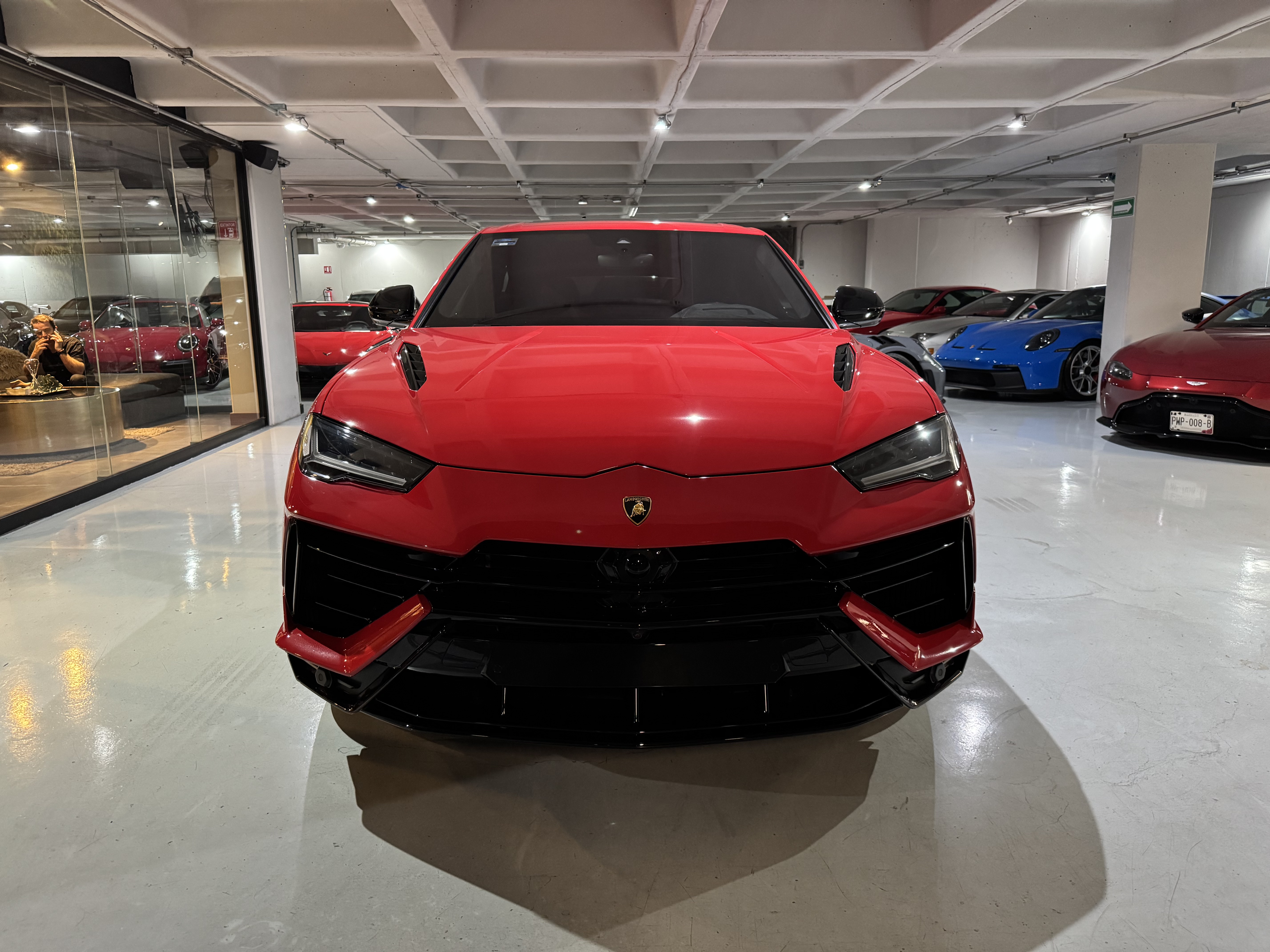 LAMBORGHINI URUS S 2024