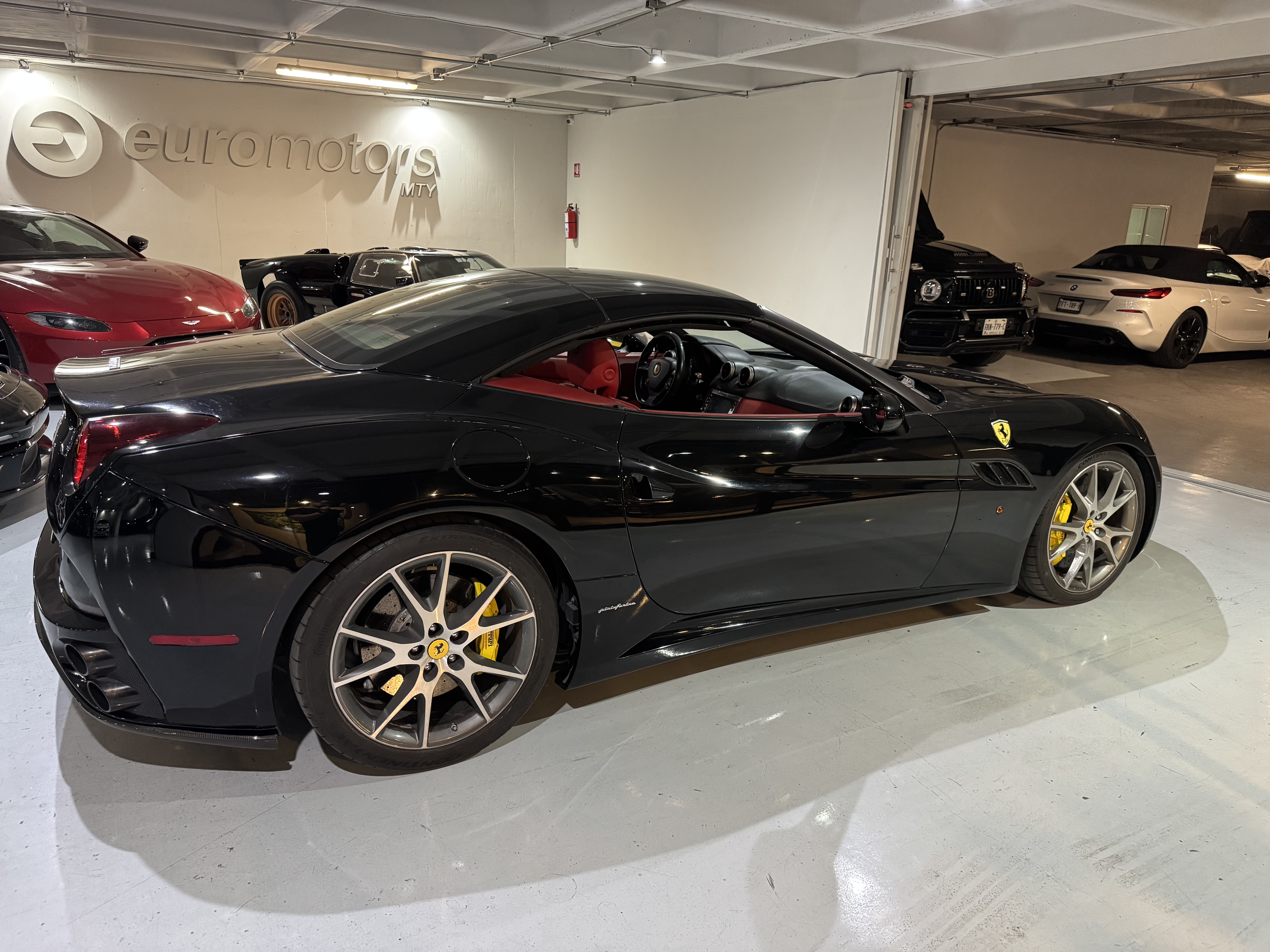 FERRARI CALIFORNIA 2011