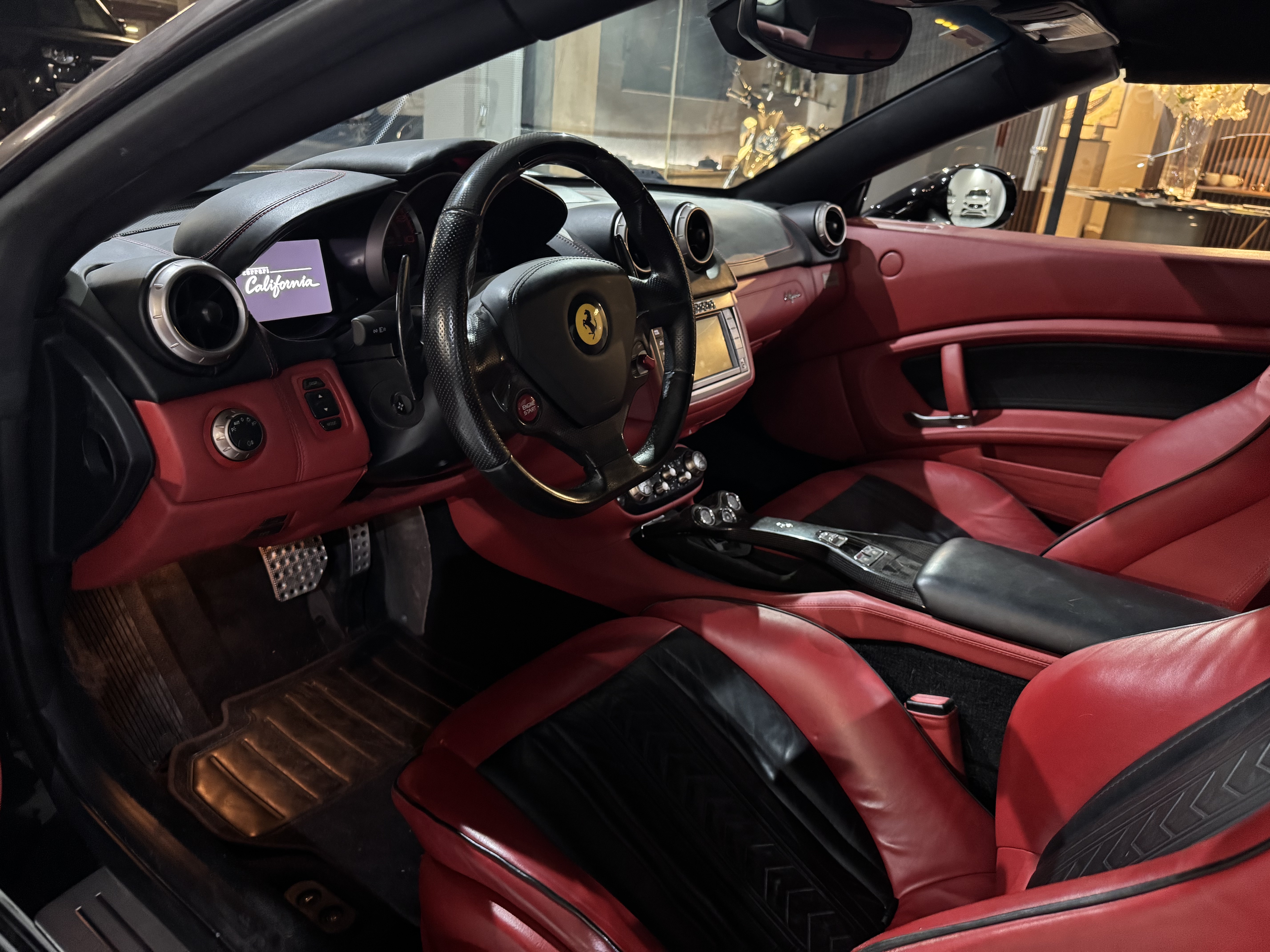 FERRARI CALIFORNIA 2011