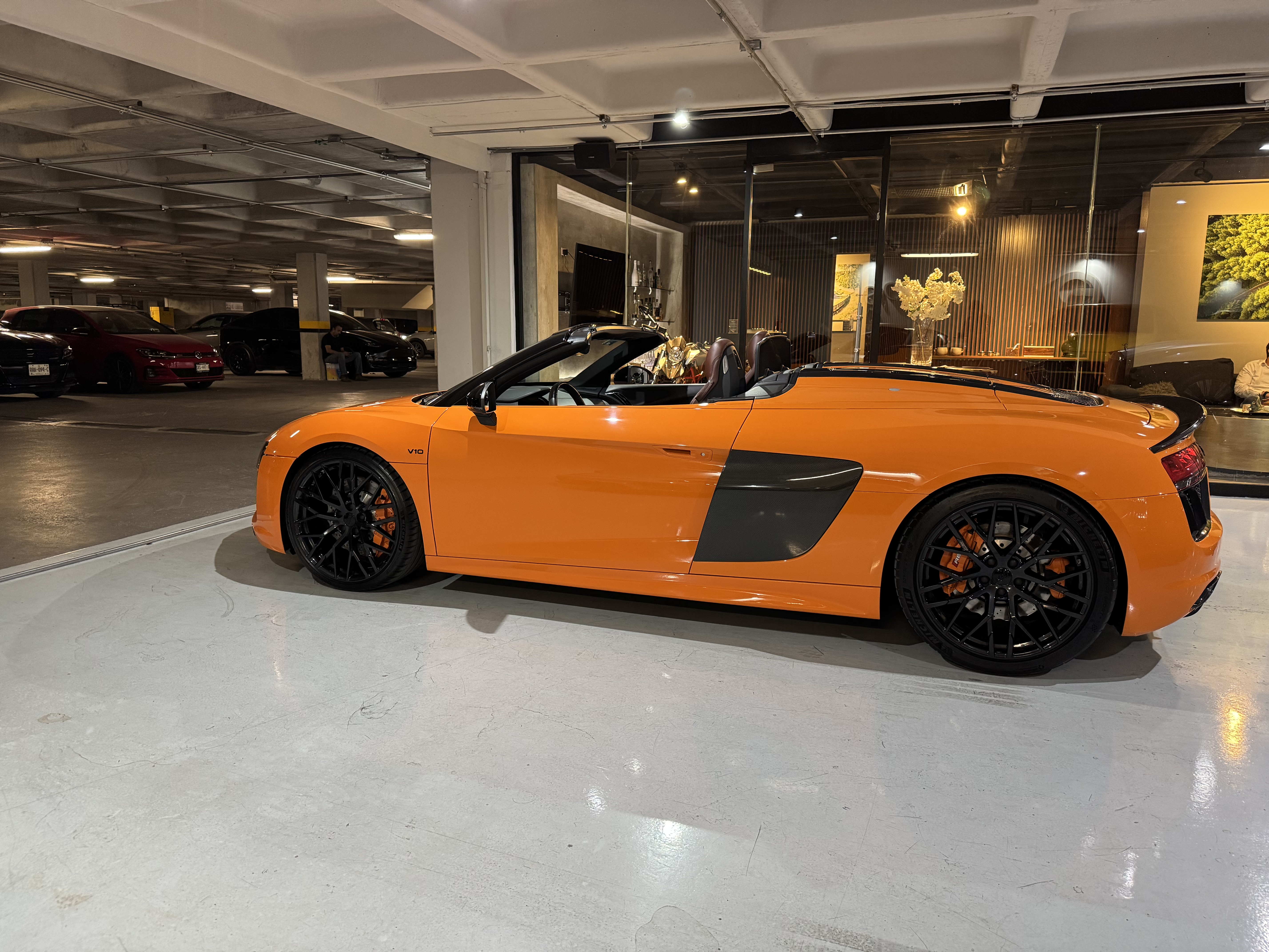 AUDI R8 V10 SPYDER 2017