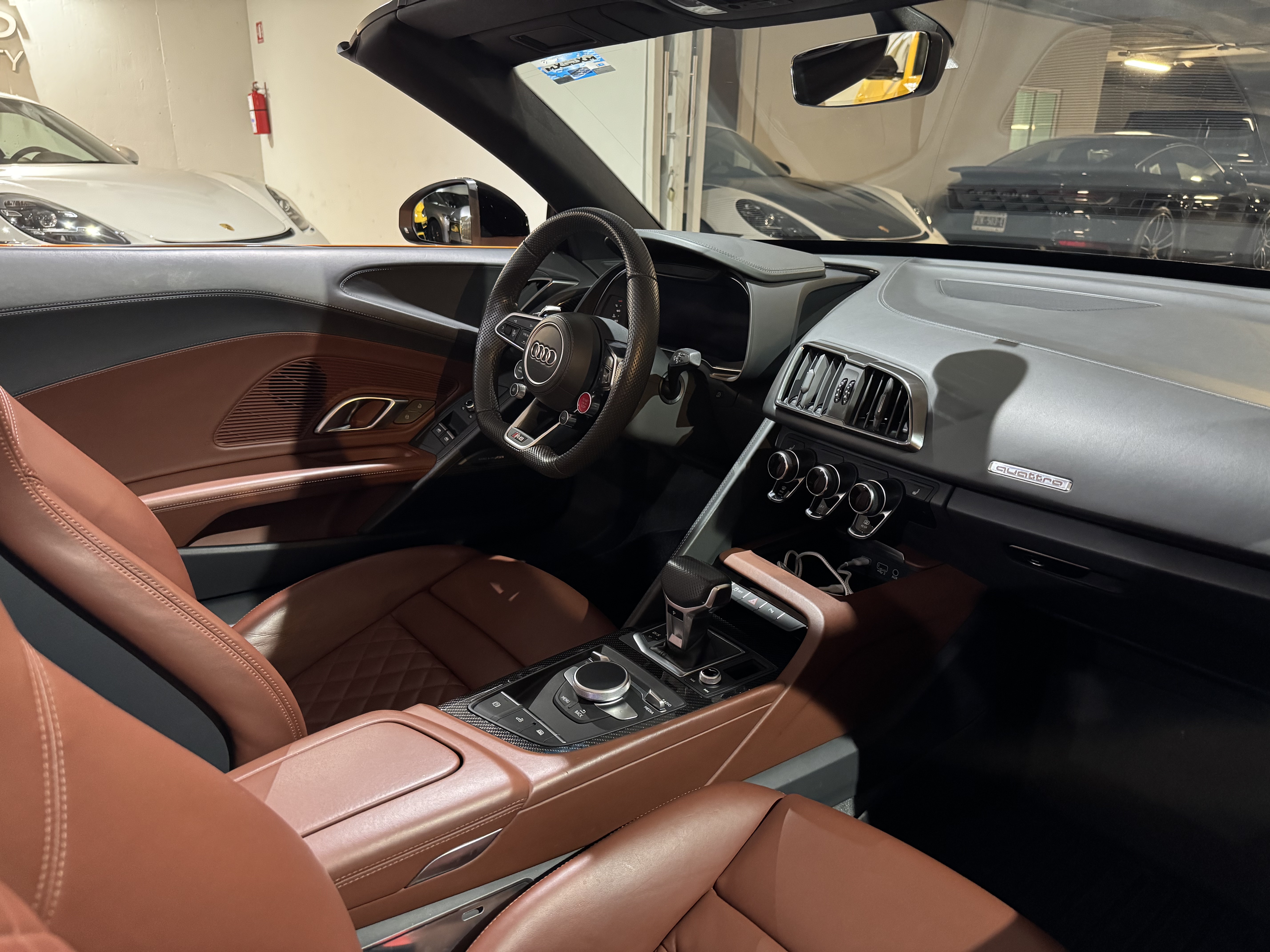 AUDI R8 V10 SPYDER 2017