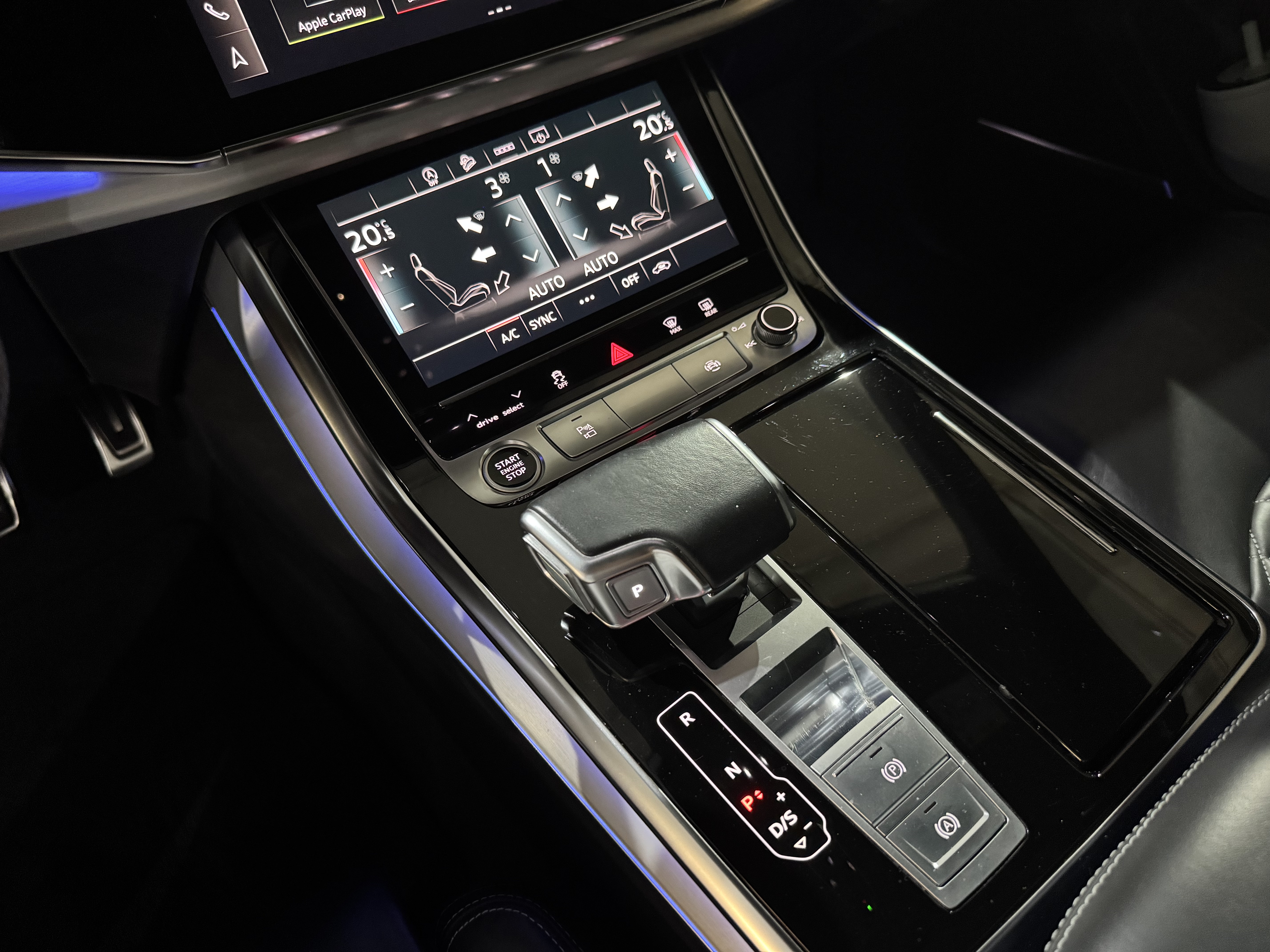 AUDI Q8 S-LINE 2022