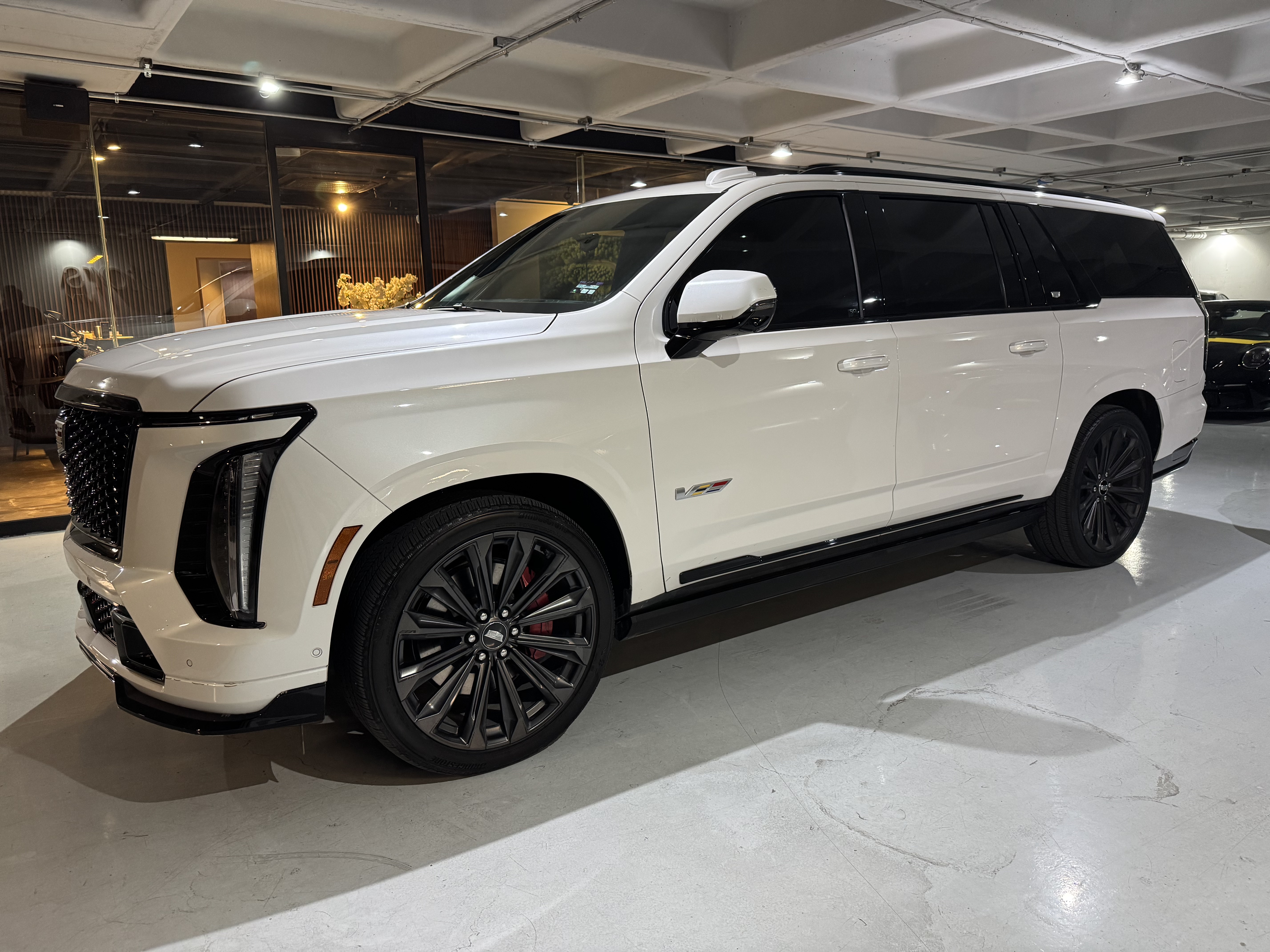 CADILLAC ESCALADE V 2025