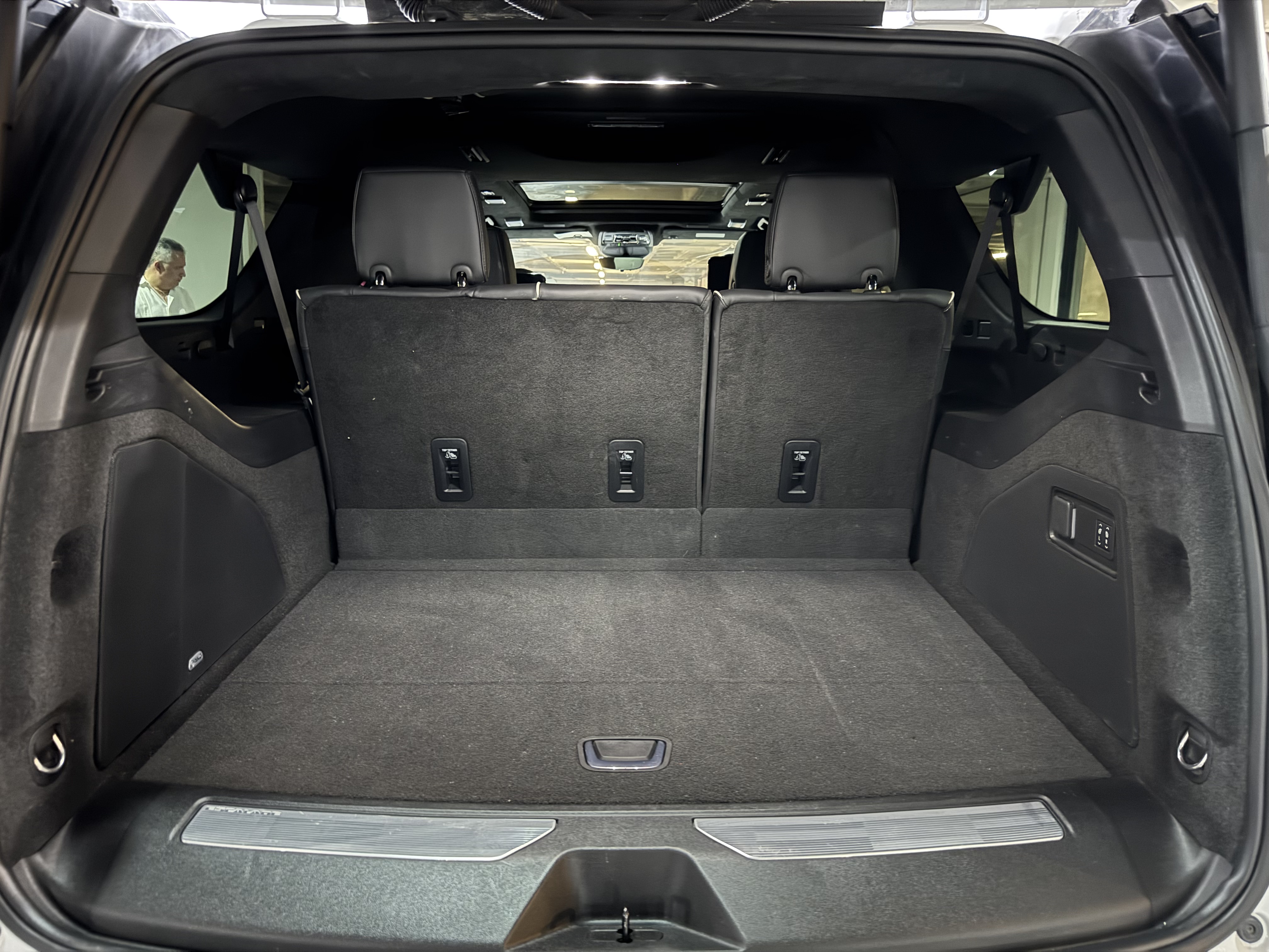 CADILLAC ESCALADE V 2025