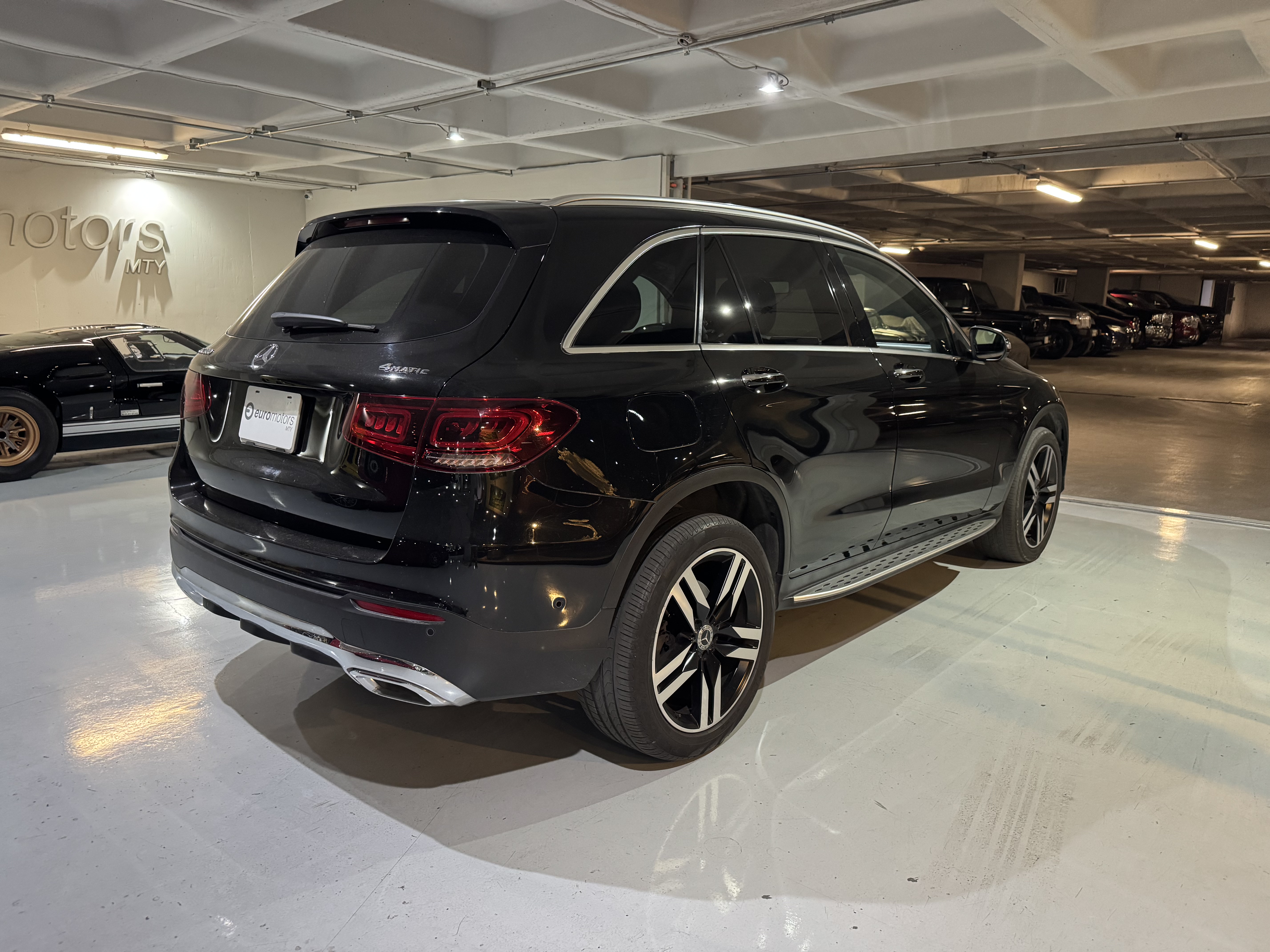 MERCEDES GLC 300 2020