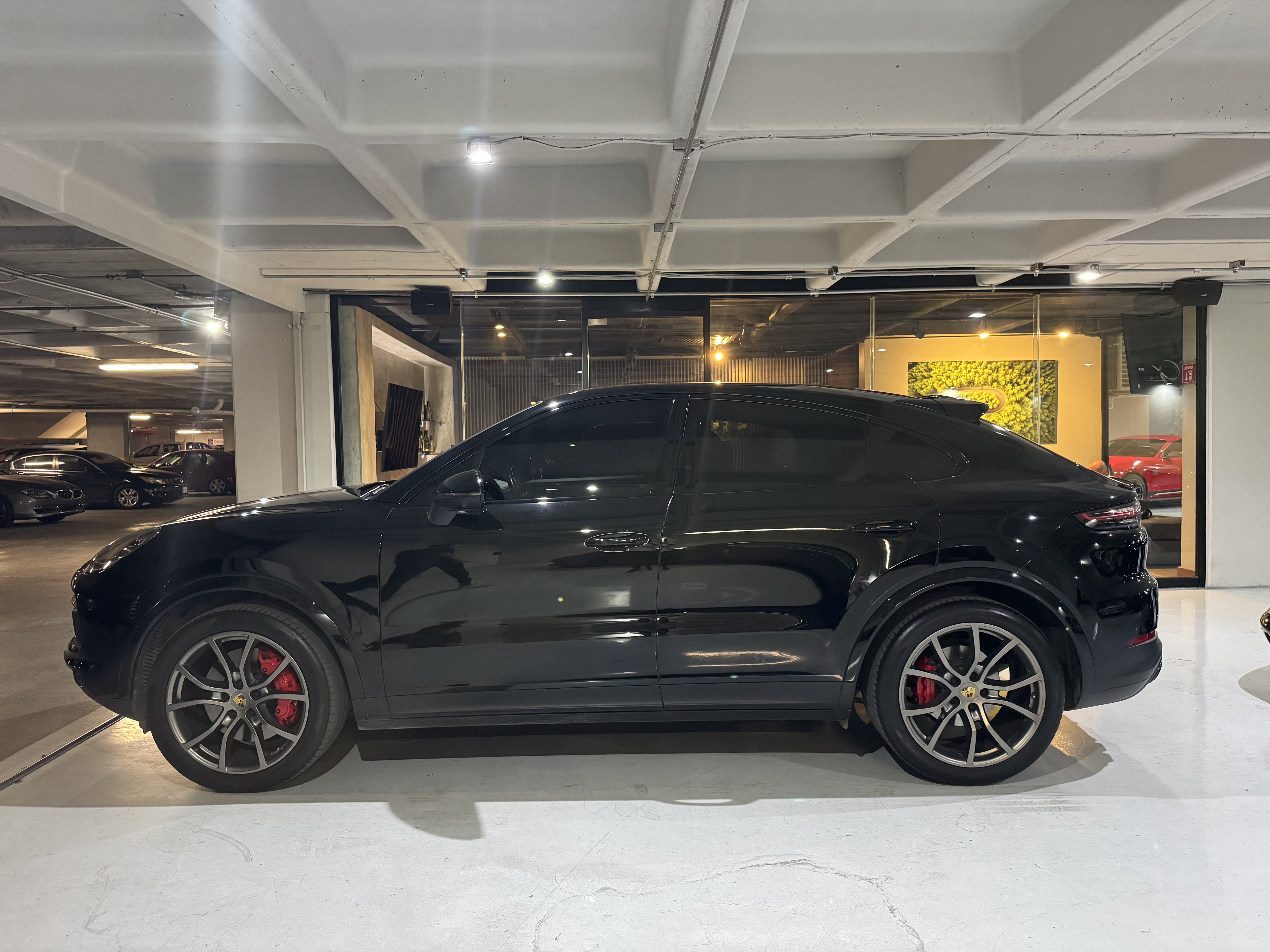 PORSCHE CAYENNE S COUPE 2021