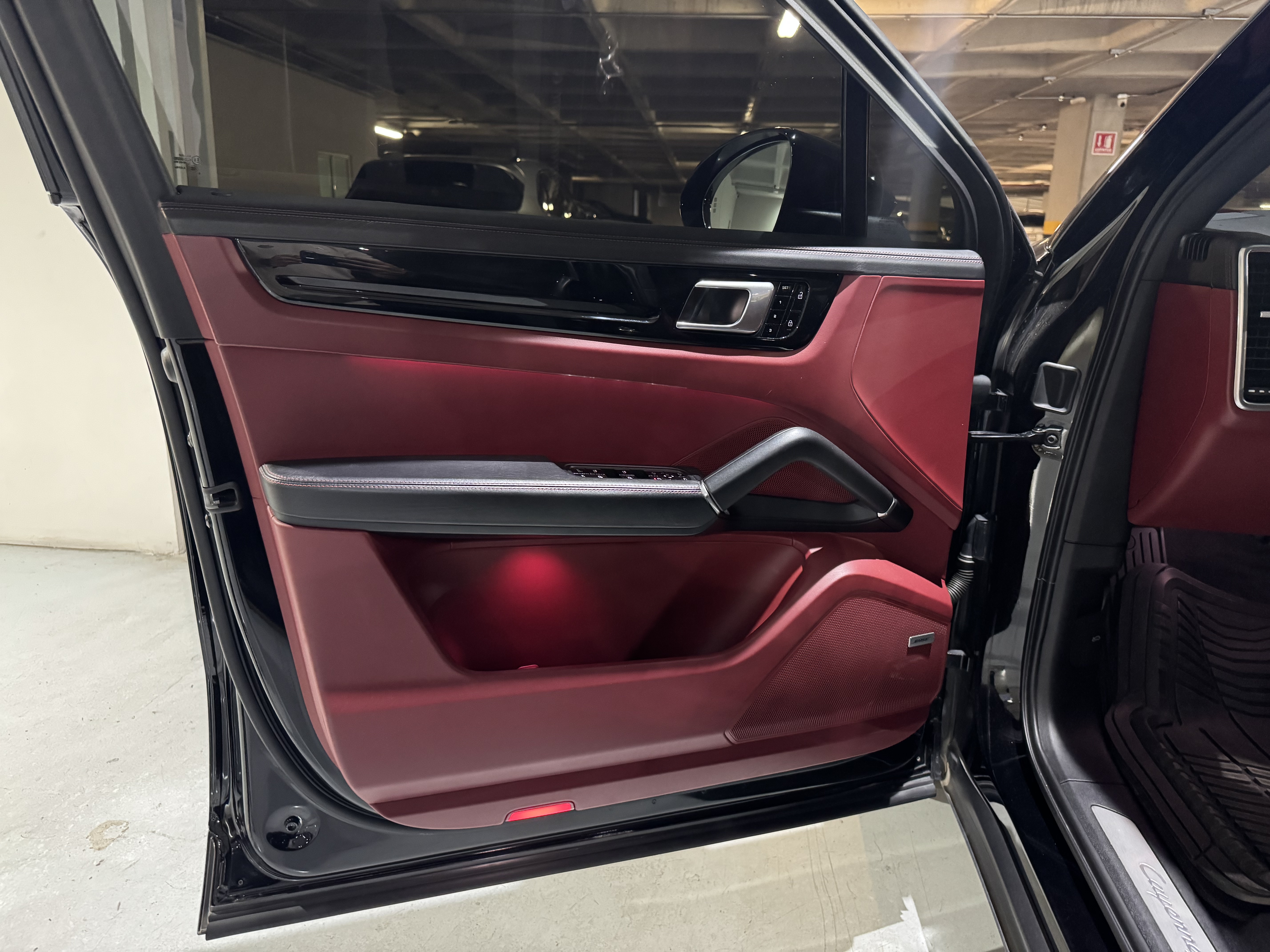 PORSCHE CAYENNE S COUPE 2021