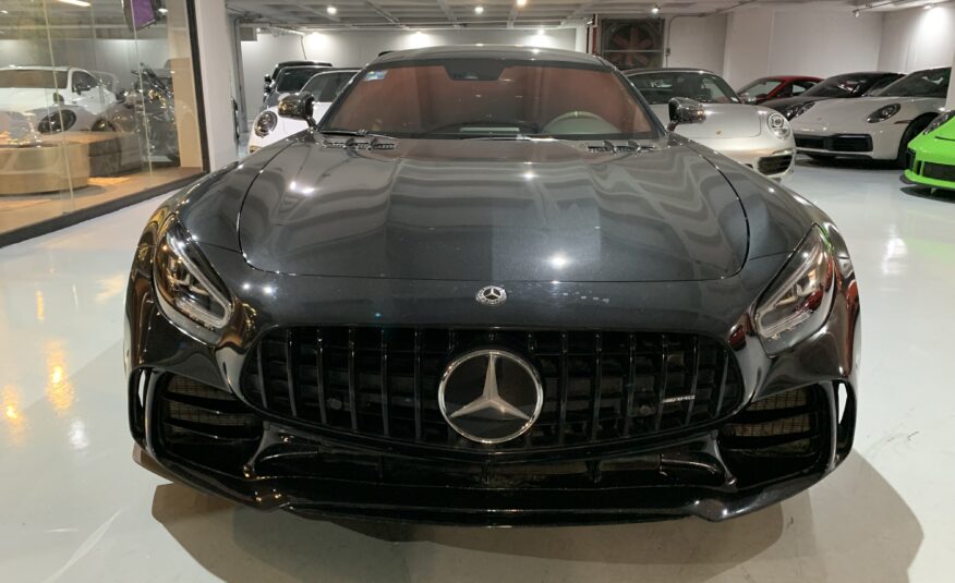 MERCEDES AMG GTR 2020