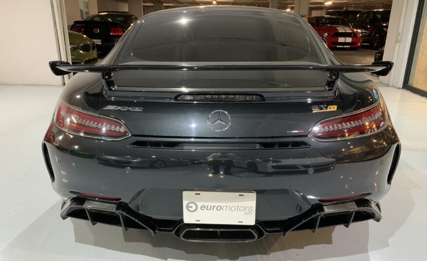 MERCEDES AMG GTR 2020